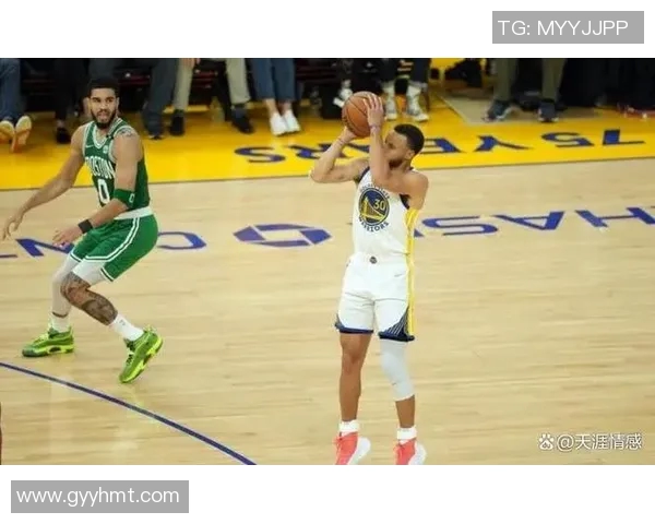 勇士与鹈鹕季后赛对决央视直播精彩回顾与分析